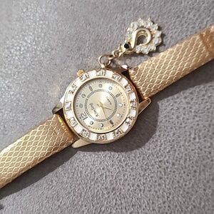 Kim Seng Quartz fashion Watch Gold white bling Dangle‎ charm